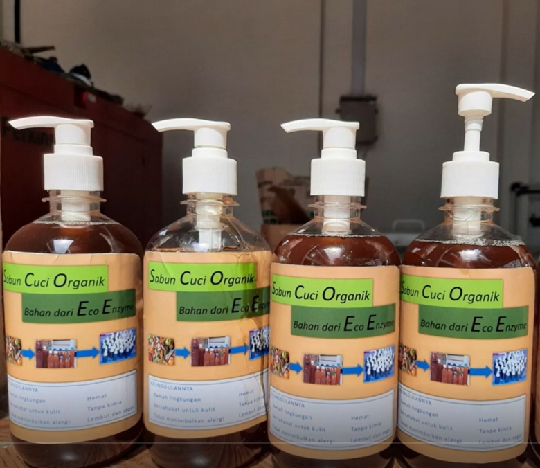 tanpa-judul-613d904f31a287574d2394a3 5 Produk Unik Berbasis Satwa dan Tumbuhan Indonesia yang Laris di Marketplace